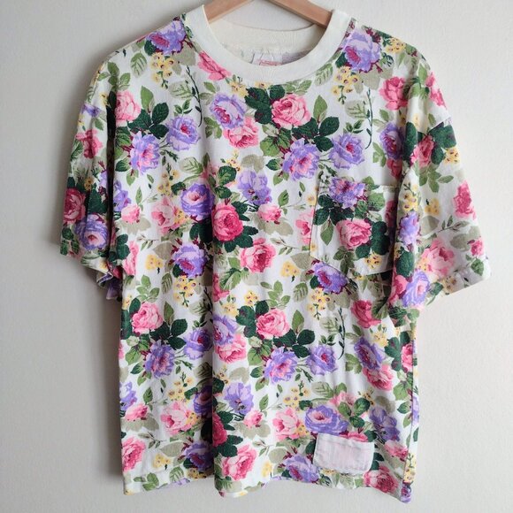 BONGO Tops - Vtg 90s Bongo Floral Top M L Purple Pink cabbage Roses Cottagecore Cotton Tee